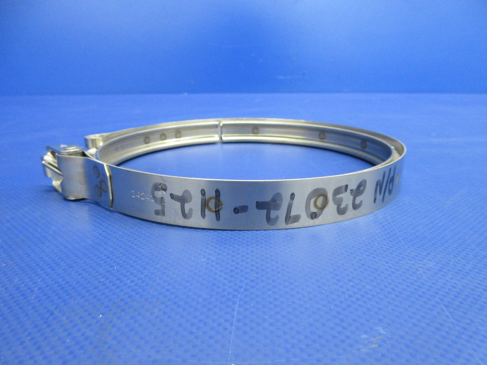 Generator Rim Clenching Clamp P/N 23072-1125 NOS (0426-753)7