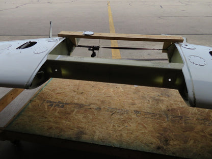 DAMAGED 2005 Cirrus SR22 Left and Right Hand Wing FIBERGLASS EDUCATION (0826-99)6