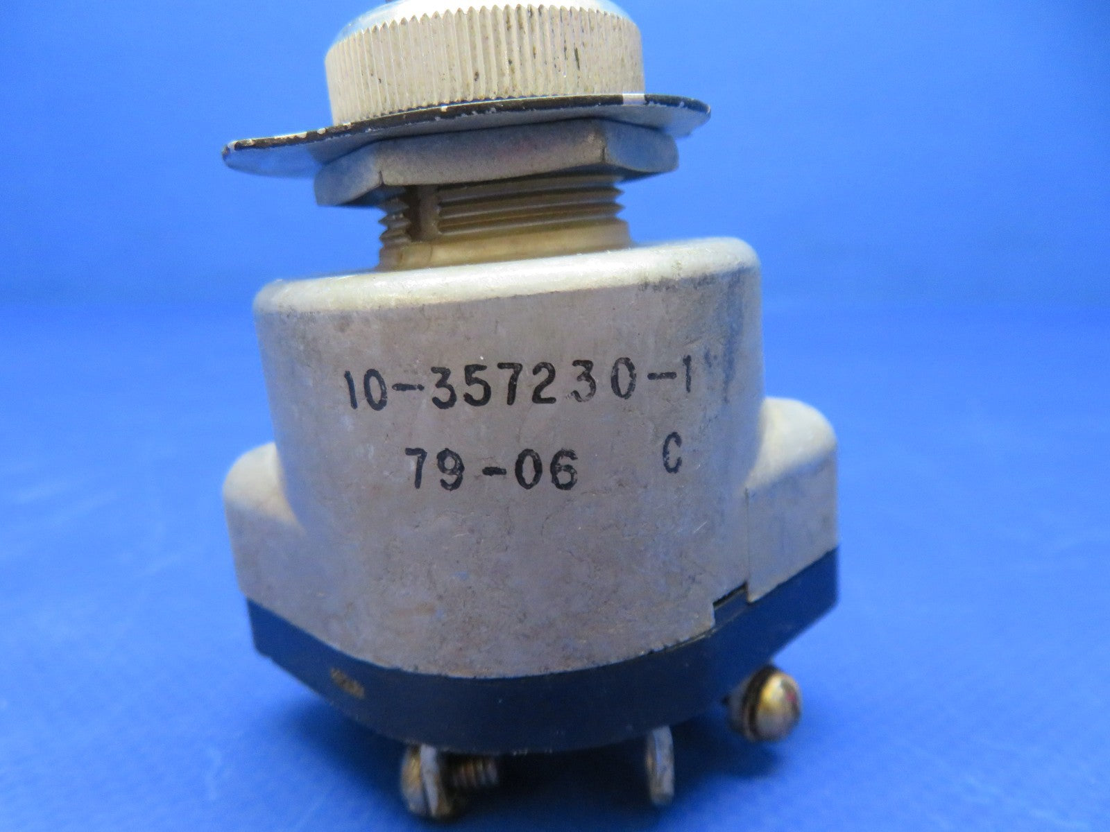 47031909