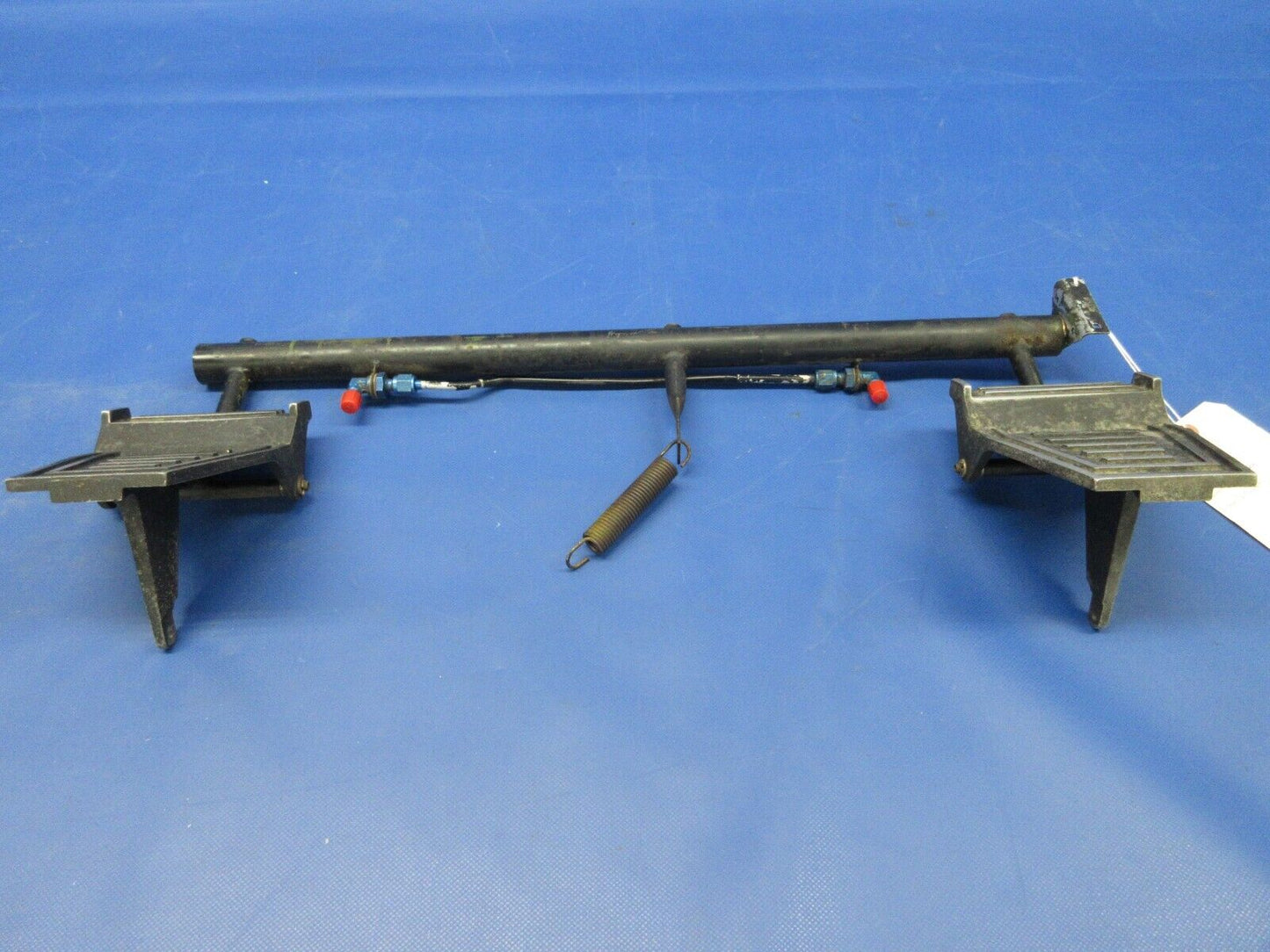 Grumman Yankee AA-1B Rudder Bar & Pedal Assy RH P/N 601031-501 (0524-1022)