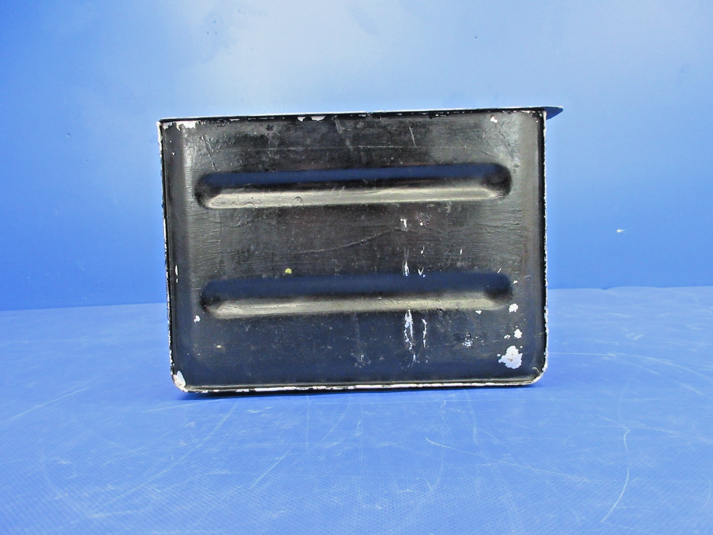 Cessna 310 / 310I Battery Box with Lid P/N 0822011-1 (0326-961)2