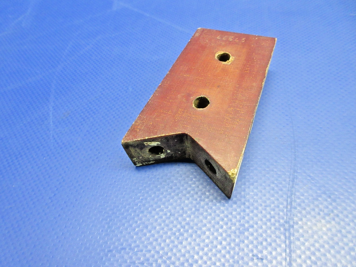 Cessna / Aircraft / Aviation / VOR Antenna P/N 97277 (0926-833)2