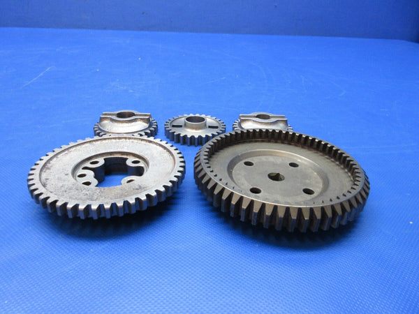 Aircraft Gears MAN CAVE / DECORATION  LOT OF 9 (0724-1908)