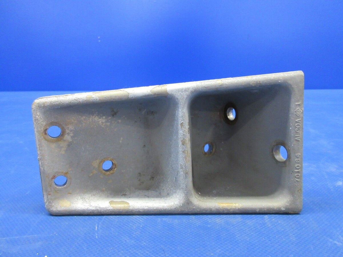 Grumman Yankee AA-1B Main Landing Gear Bracket LH P/N 5701064-1 (0424-1409)