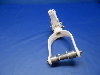 Cessna 182 / 182L Nose Gear P/N 0743621-200 REBUILT (0626-400)10