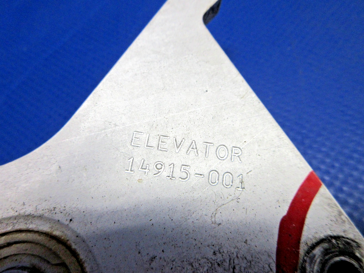 Cirrus SR22 AFT Elevator Bellcrank & Rod P/N 14914-001, 14915-001 (0926-785)4