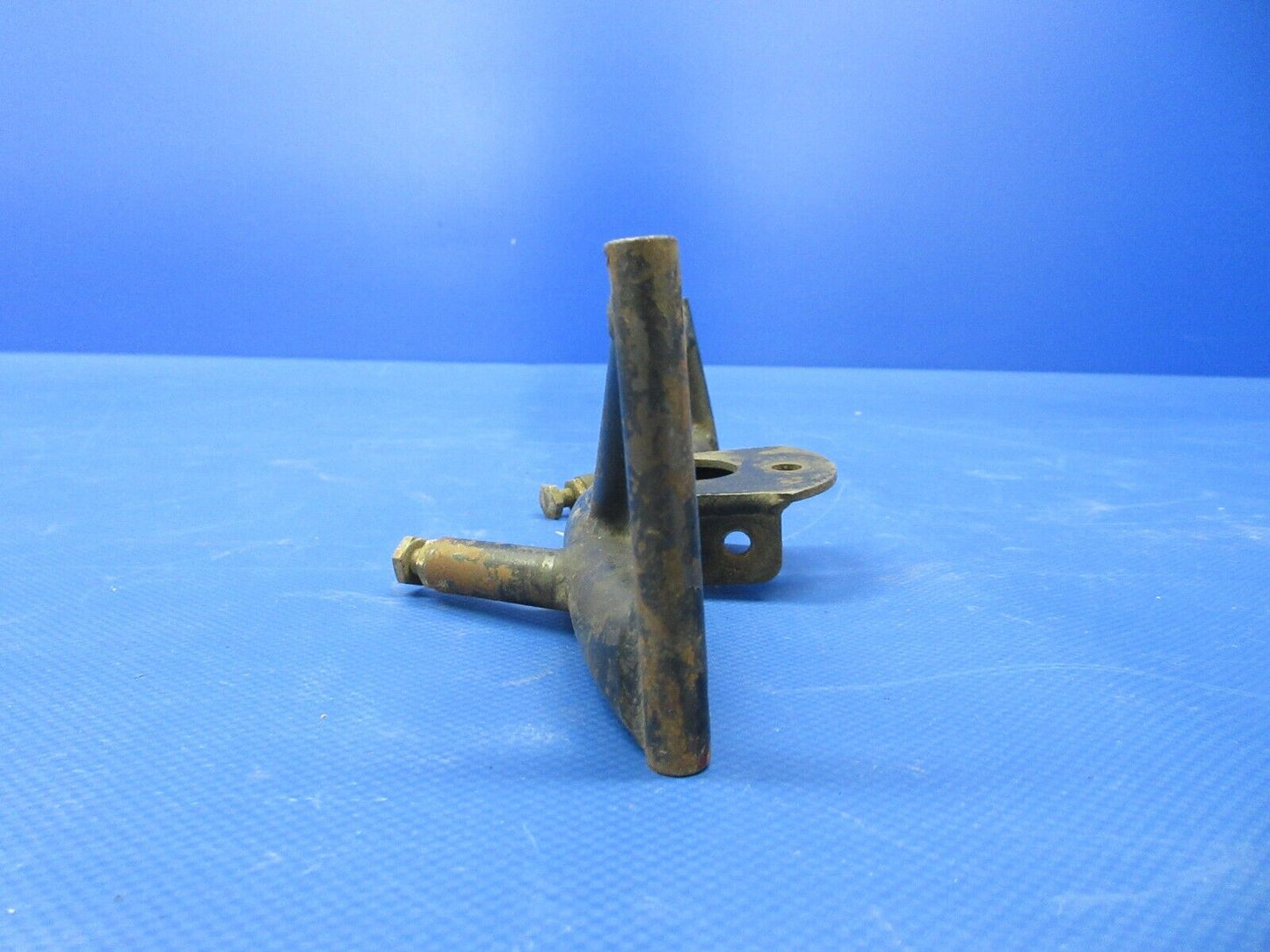 Piper PA28-151 / 161 Warrior Nose Wheel Steering Horn P/N 35192-00 (0324-679)