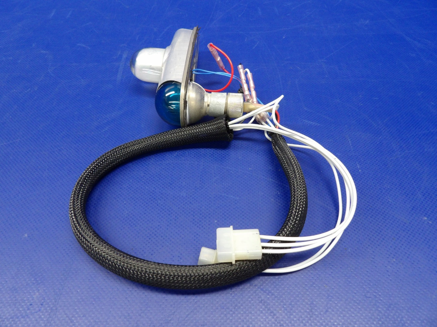 Diamond Whelen Position Light RH w/ Strobe P/N A600-PG-D-28 TESTED (0626-1508)3