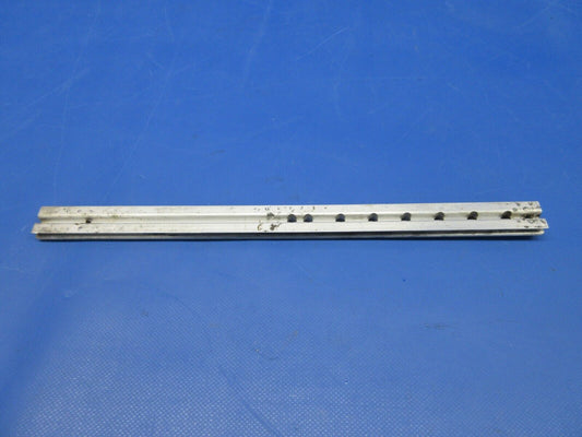 Piper PA-23-250 Aztec Seat Track INBD P/N 17922-05 (0624-851)