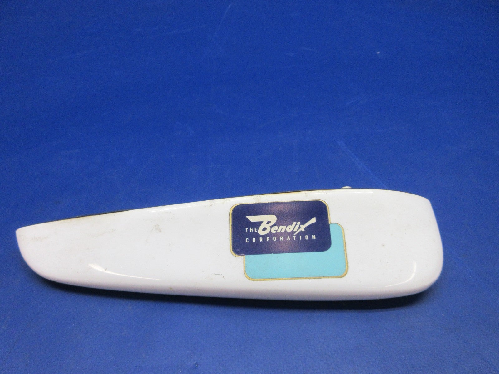 Piper PA-23-250 Aztec Bendix AT908A  Antenna P/N 4002321-0002 (0726-710)3