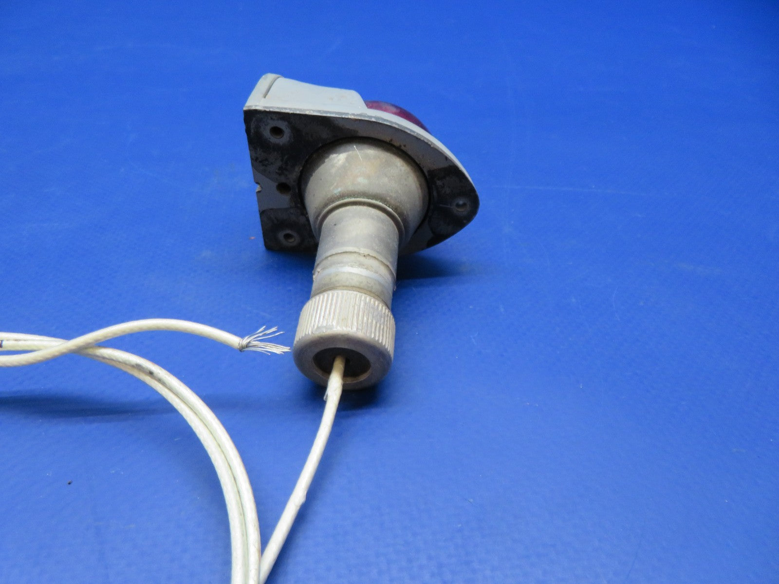 Cessna Grimes Wing Position Lights LH & RH 28v 11683-21-1524 TESTED (0326-152)18