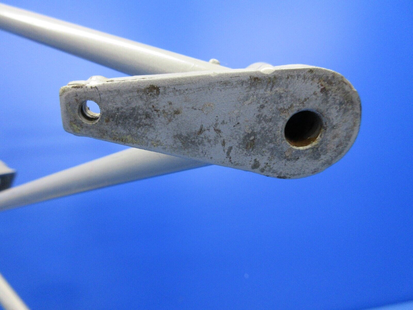 Beech 19A Musketeer Lycoming O-320 Engine Mount Assy P/N 69-910006-75 (0424-637)