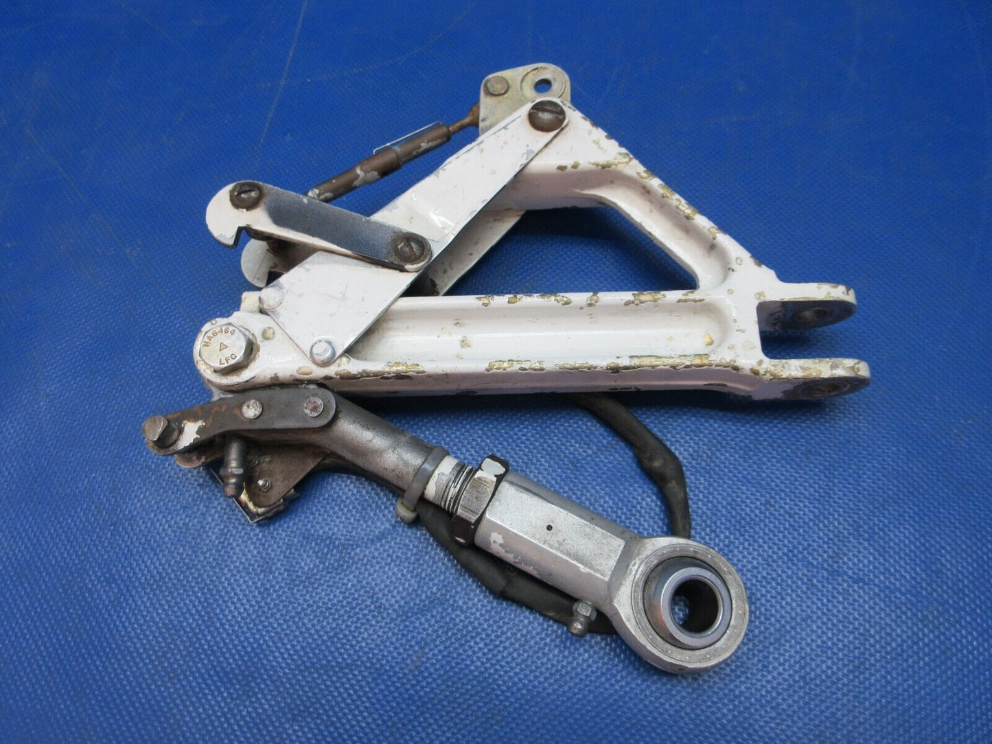 Piper PA-34-200T Seneca II RH MG Truss Assy w/ Switch P/N 78721-03 (0924-1374)