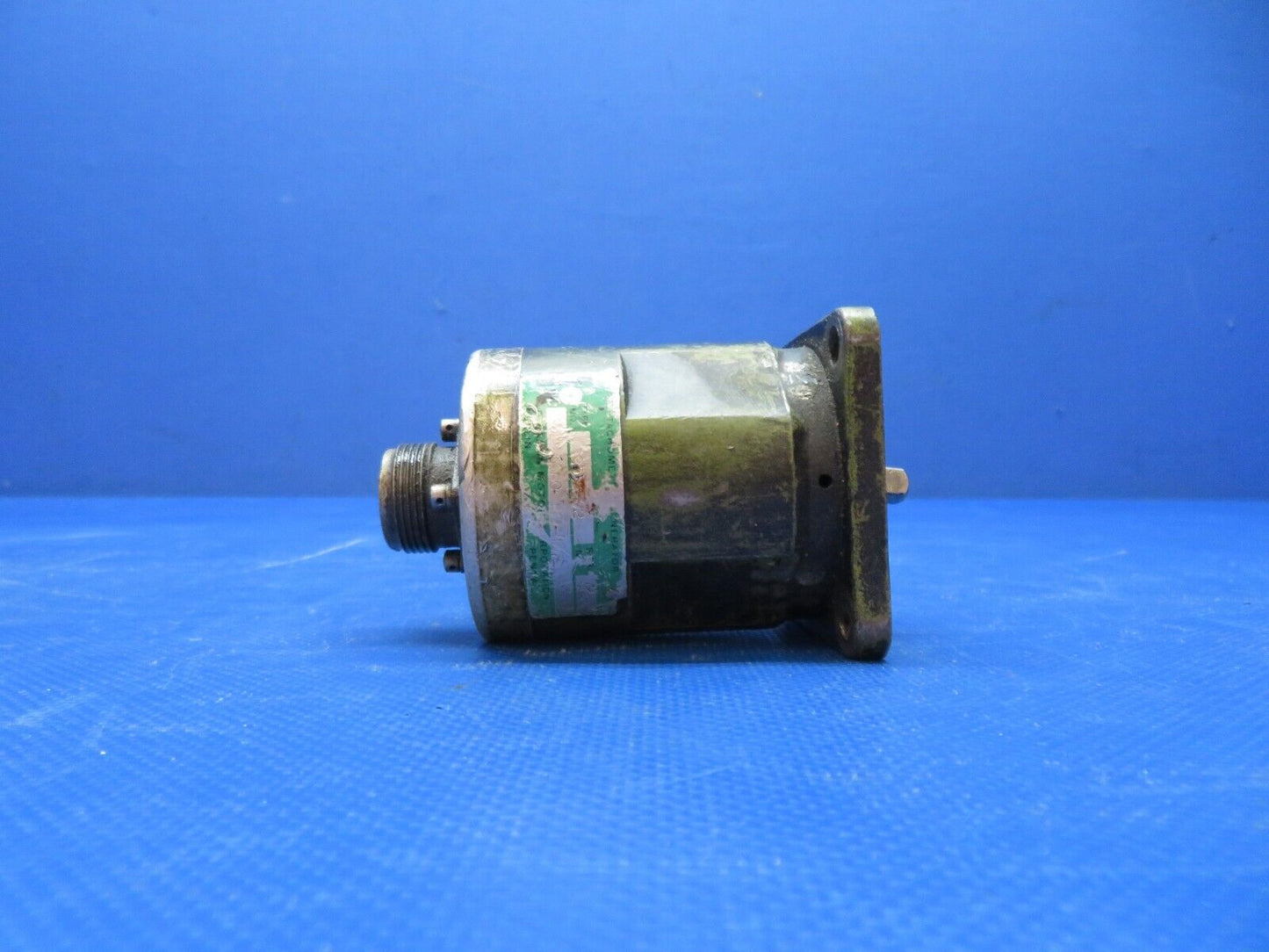 Kollsman Motor Corp Tachometer Generator P/N 6680-487-4374 TESTED (0924-126)