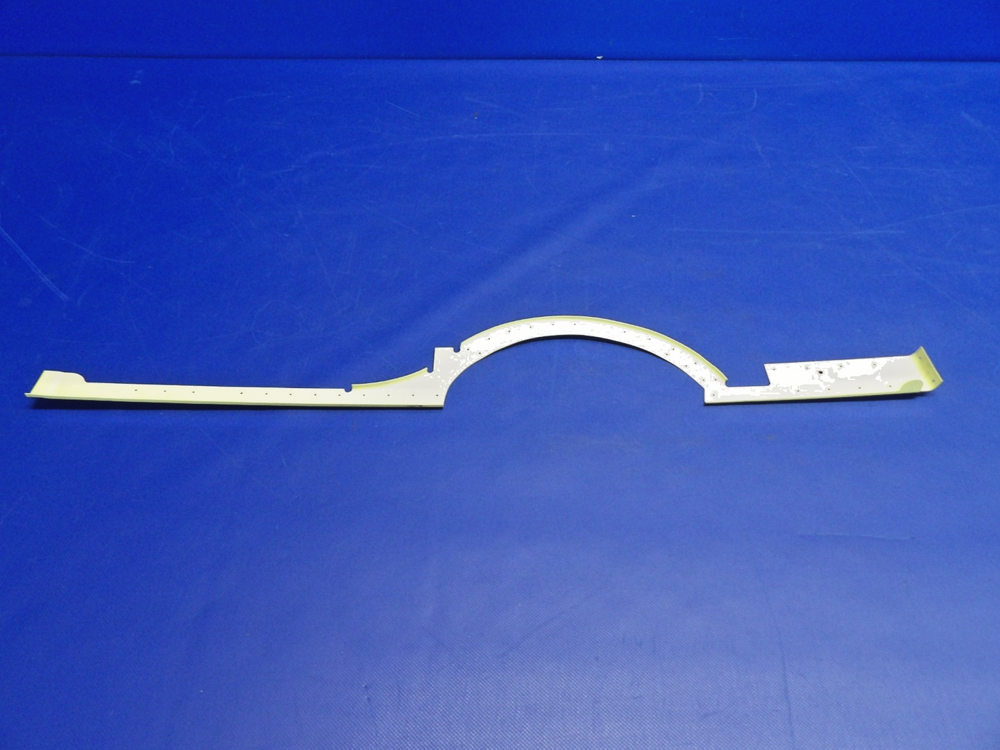 King Air Beech LWR FWD Cowling Stiffener RH NOS P/N 101-910024-171 (0326-1246)0