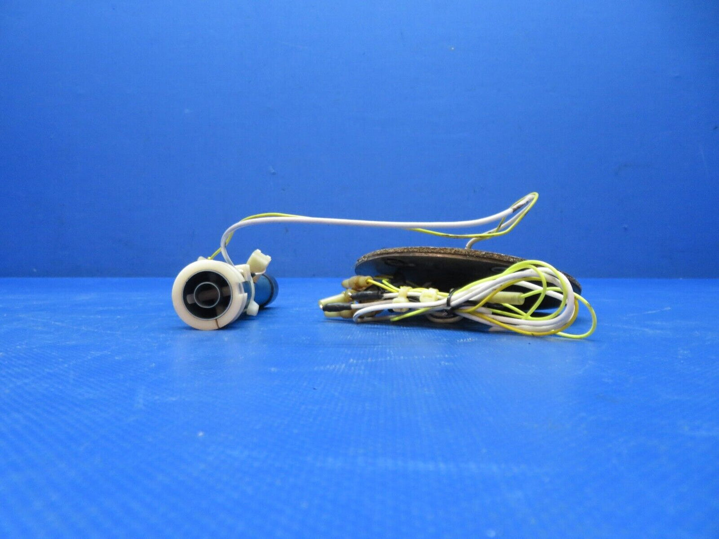 Cessna 337 / P337H LH INBD Bendix Fuel Sensor P/N C668003-0104 TESTED (0824-184)
