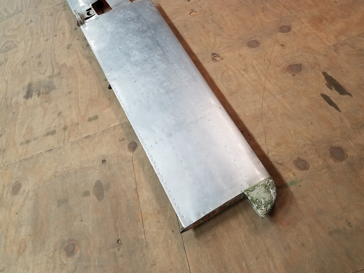 Cessna 310 Horizontal Stabilizer P/N 0893002-1 (0418-117) 2