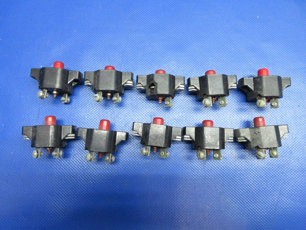 Beech C23 Metals & Controls Circuit Breaker P/N CM-3 LOT OF 10 (0724-1931)