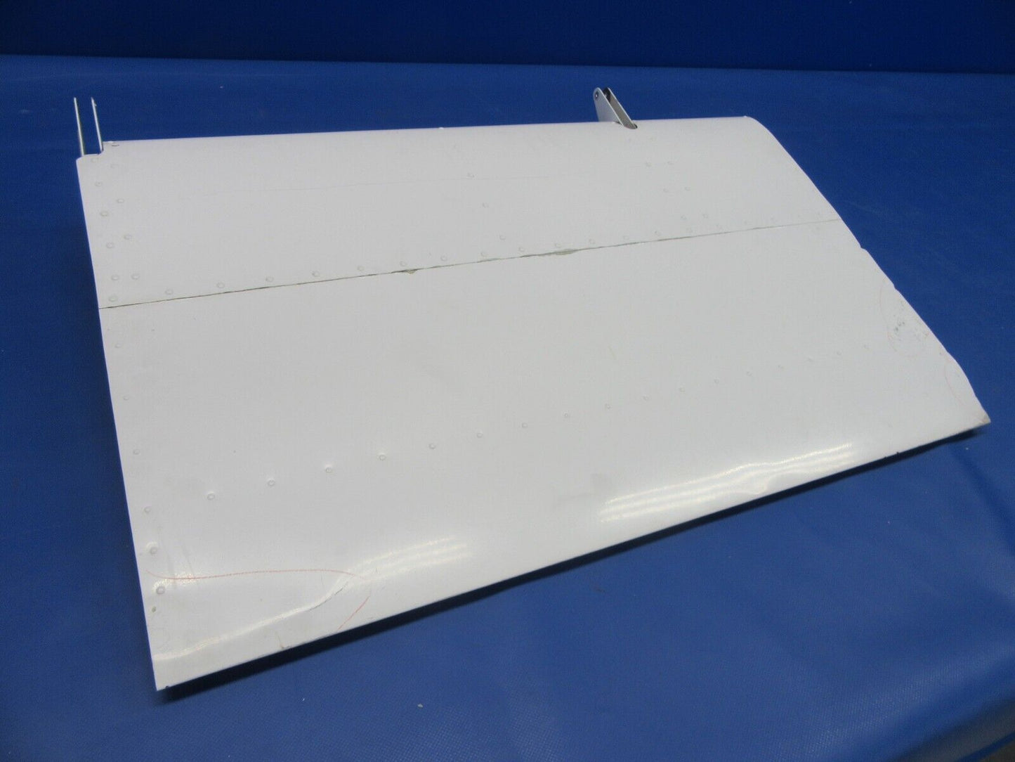 Cessna 337 / P337 RH Inboard Flap P/N 1425010-30 (0424-16)