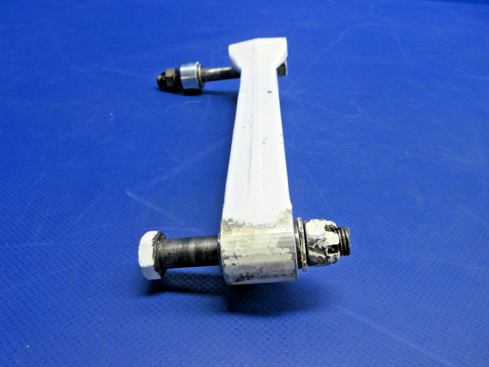 Piper PA-31T1 Cheyenne Nose Gear Drag Brace LWR Link P/N 40317-00 (0626-783)5