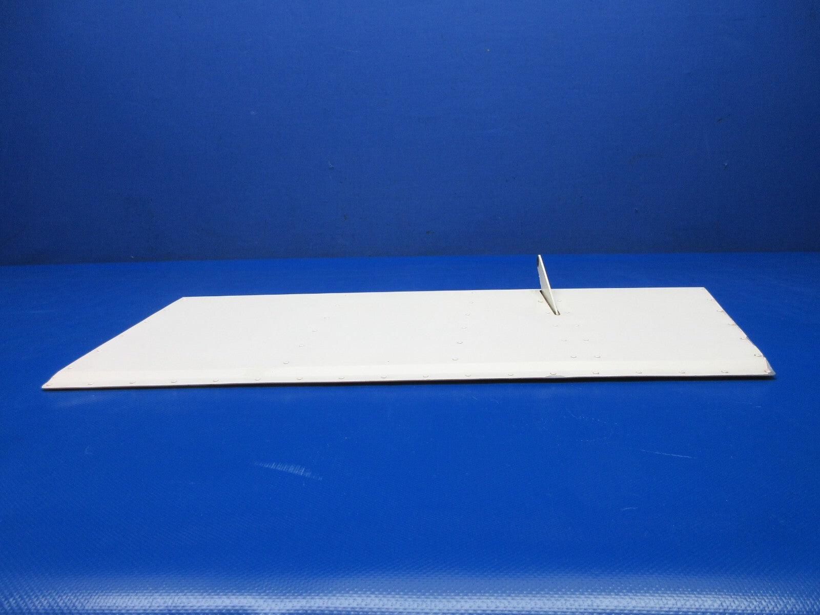 Beech 95-B55 Baron Rudder Trim Tab P/N 96-630000-71 (1124-1381)2