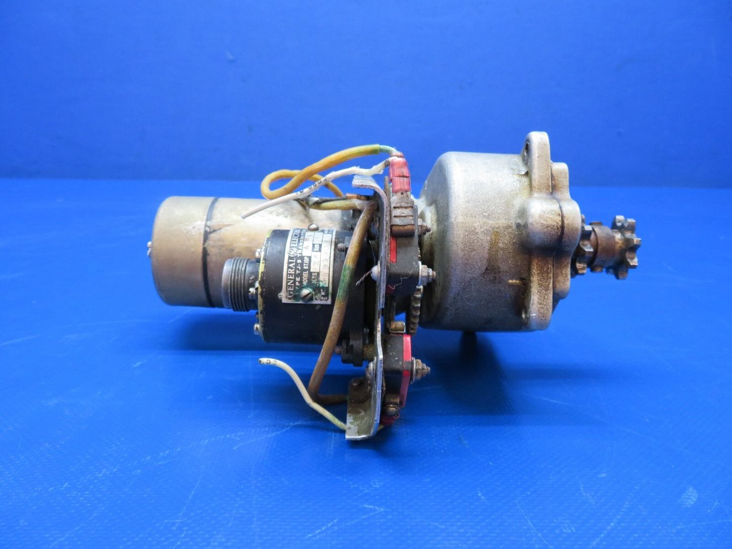Cessna 310 GE Flap Motor & Transmission 24V P/N 0861505-10, 0813603-2 (1119-337)10