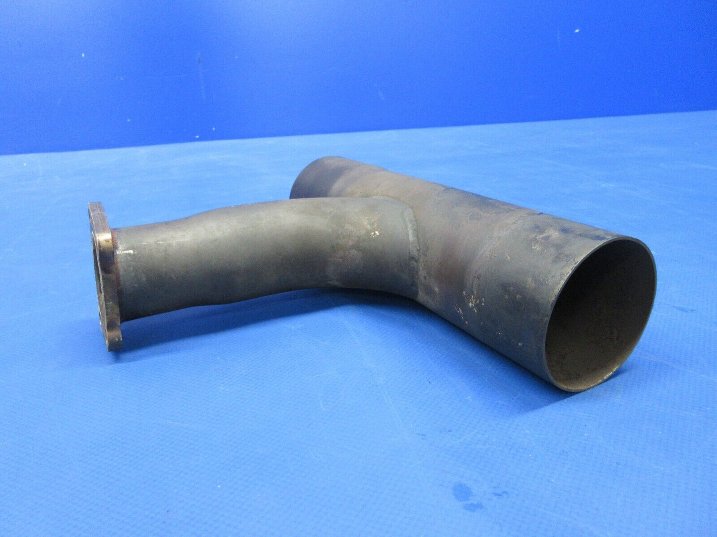 Cessna 401A RH Exhaust Stack Assy LH Engine P/N 0850710-6 (0924-1253)