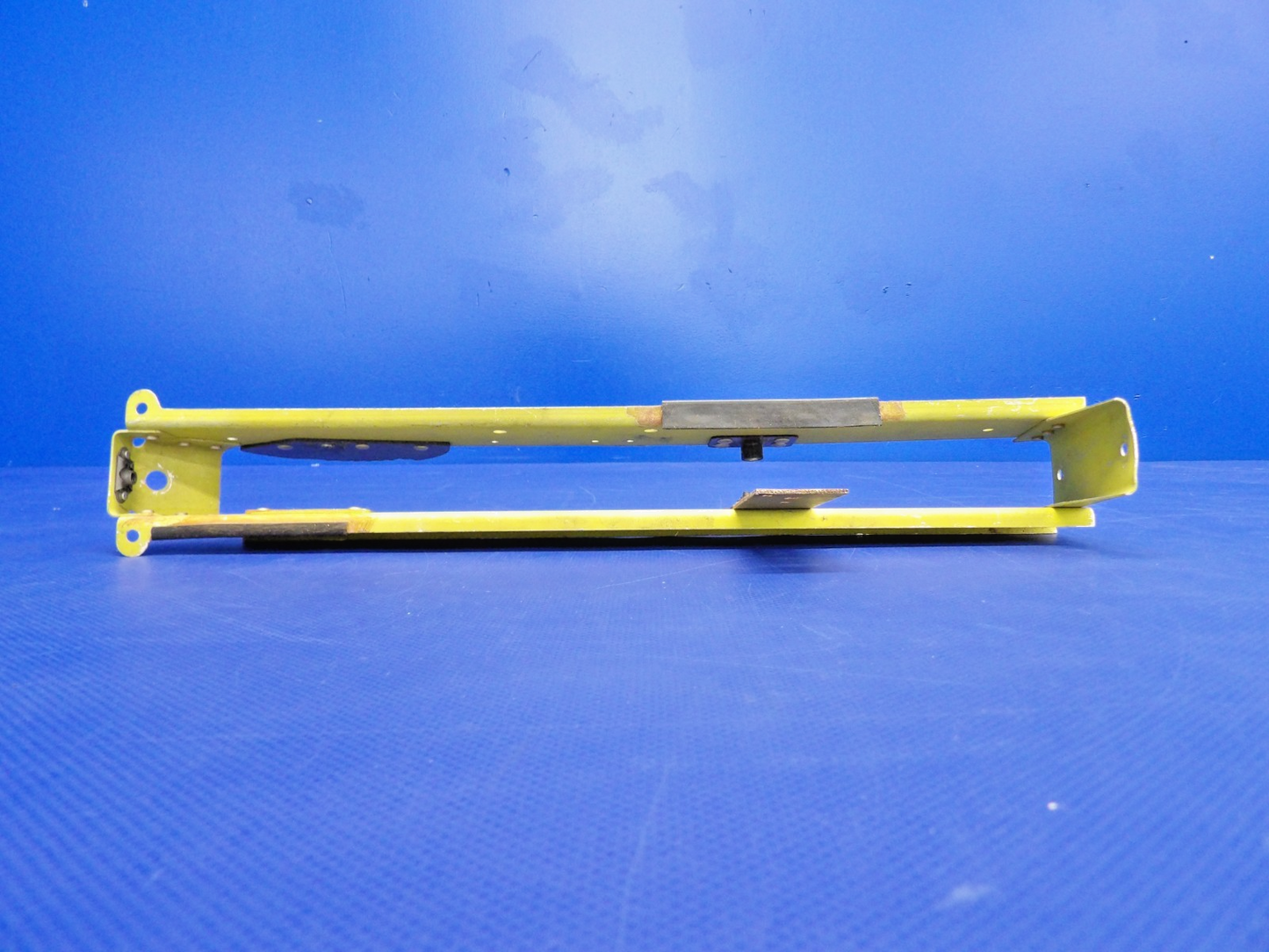 Piper PA-28 Parking Hand Brake Support Channel P/N 67137-00 (0426-1315)8