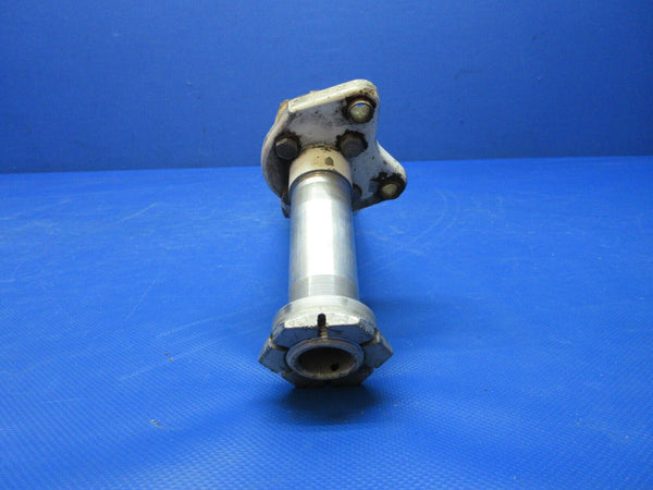 Piper PA-38 Tomahawk RH Main Gear Leg w/ Axle P/N 77787-301 (0724-1262)