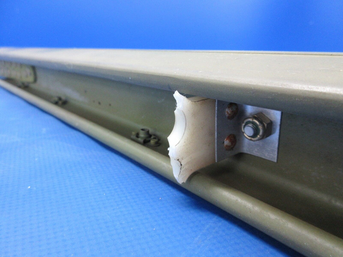 Cessna 337 / P337H Skymaster Wing Strut Assy LH P/N 1421000-17 (0724-2028)