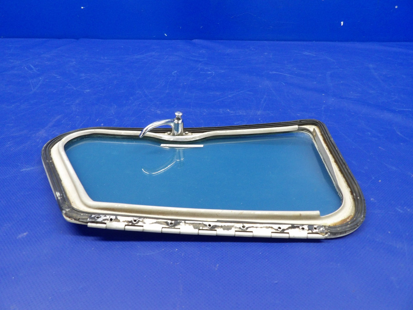 Beech D95A Travel Air Storm Window P/N 35-410291-650 (0226-511)9