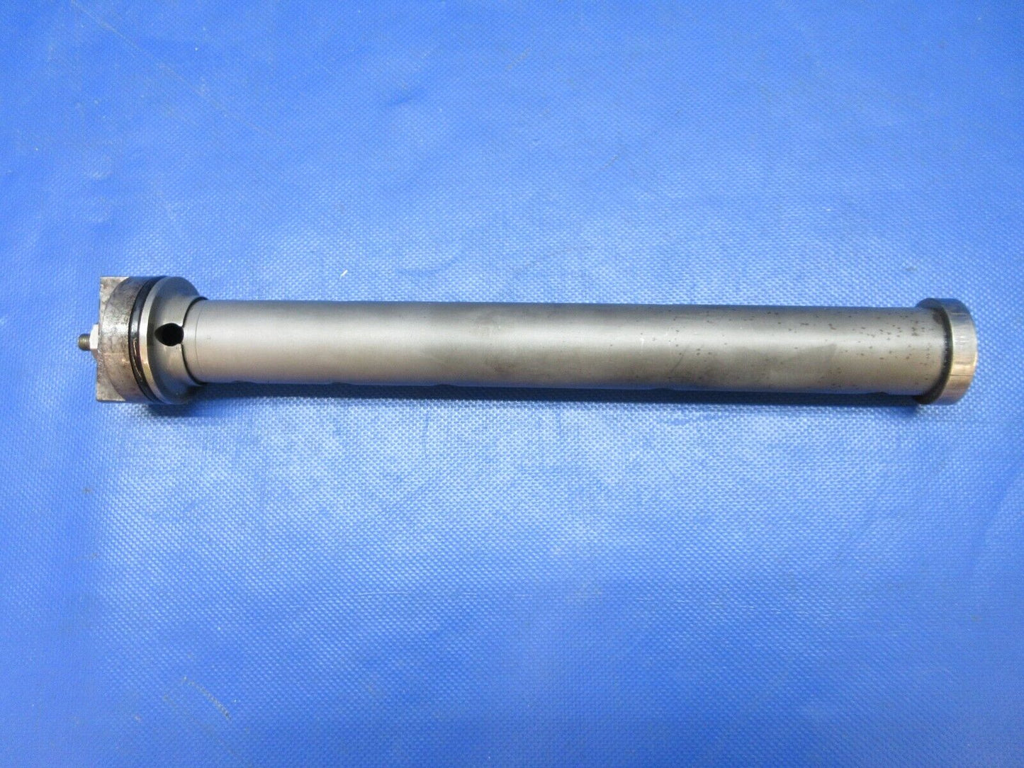 Cessna 172 / 172P Nose Gear Orfice Piston Support P/N 0743621-9 (0924-1284)