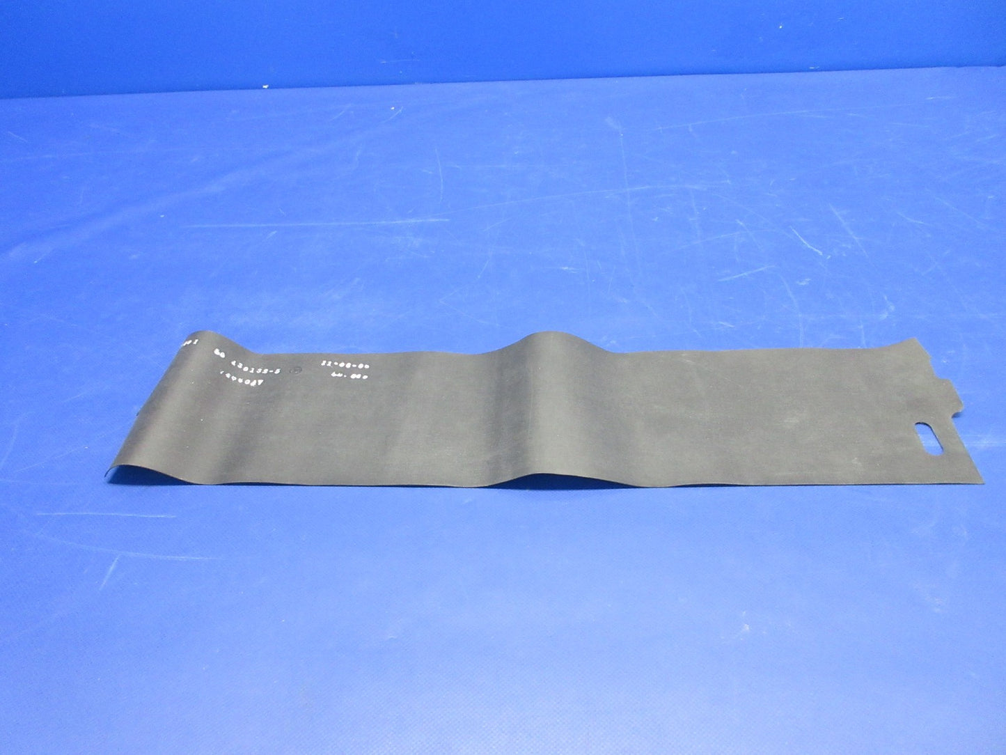 Beech King Air Threshold Seal w/8130 P/N 50-430182-5 LOT OF 2 NOS (0326-720)10