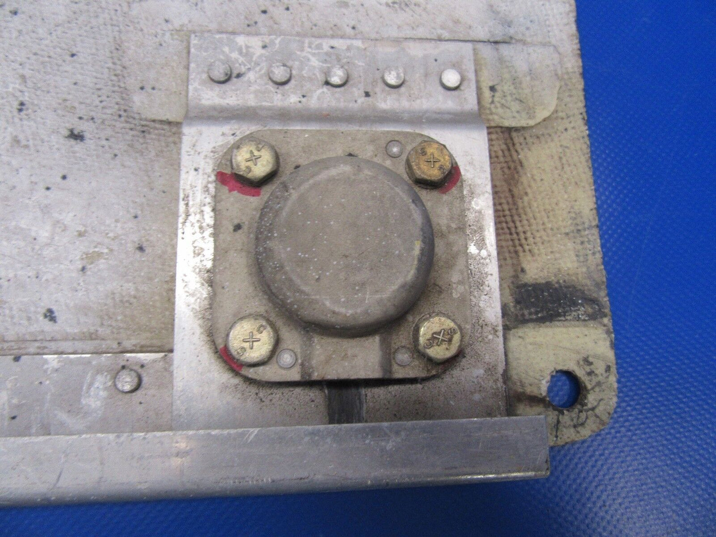 Piper PA-32RT-300 Lance Channels & Receptacles Lower Cowl  (1017-93)