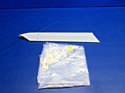 Cirrus SR20 / SR22 Nose Gear Strut Fairing P/N 17472-001 NOS (0326-954)5