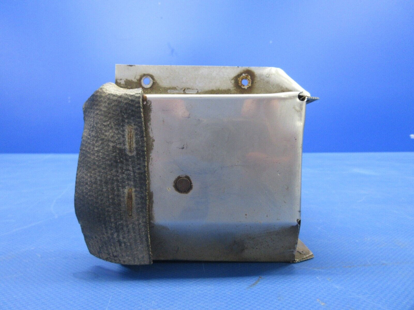Piper PA-23-250 Aztec Oil Cooler Cover Assy RH P/N 16799-01 (0624-801)