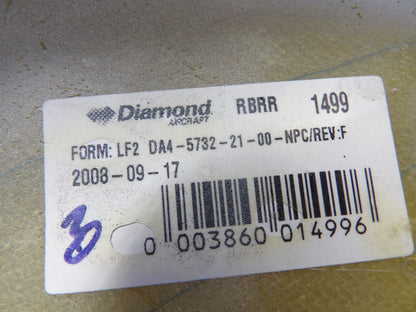 Diamond DA-40 Wing Tip Right Hand P/N DA4-5732-00-00 (0726-1274)2