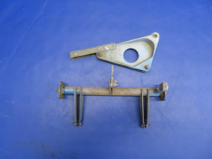 Cessna 421 Nose Gear Torque Tube & Bellcrank P/N 0842140-3 (0726-462)1