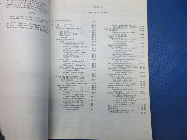 Cessna 172 & Skyhawk 1969-1971 Service Manual P/N D840-13-M-S-1300-7 (1024-1291)