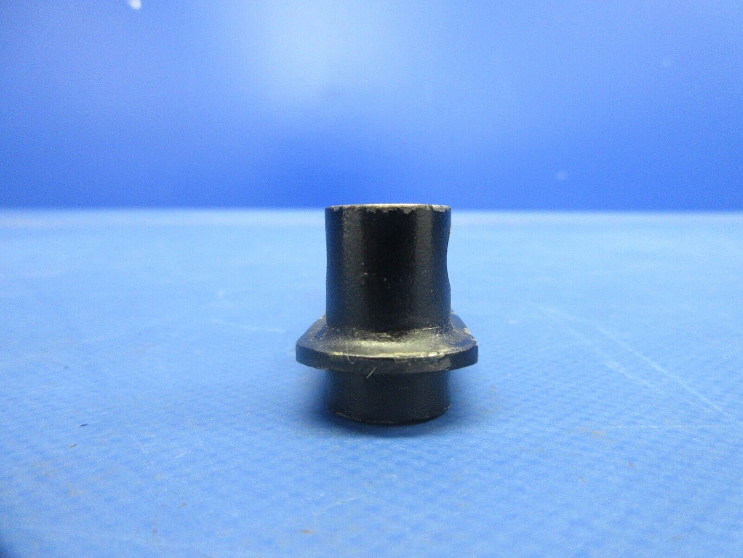 Piper PA-32RT-300T Lance II Fuel Selector Control Arm Assy 69092-02 (0924-878)