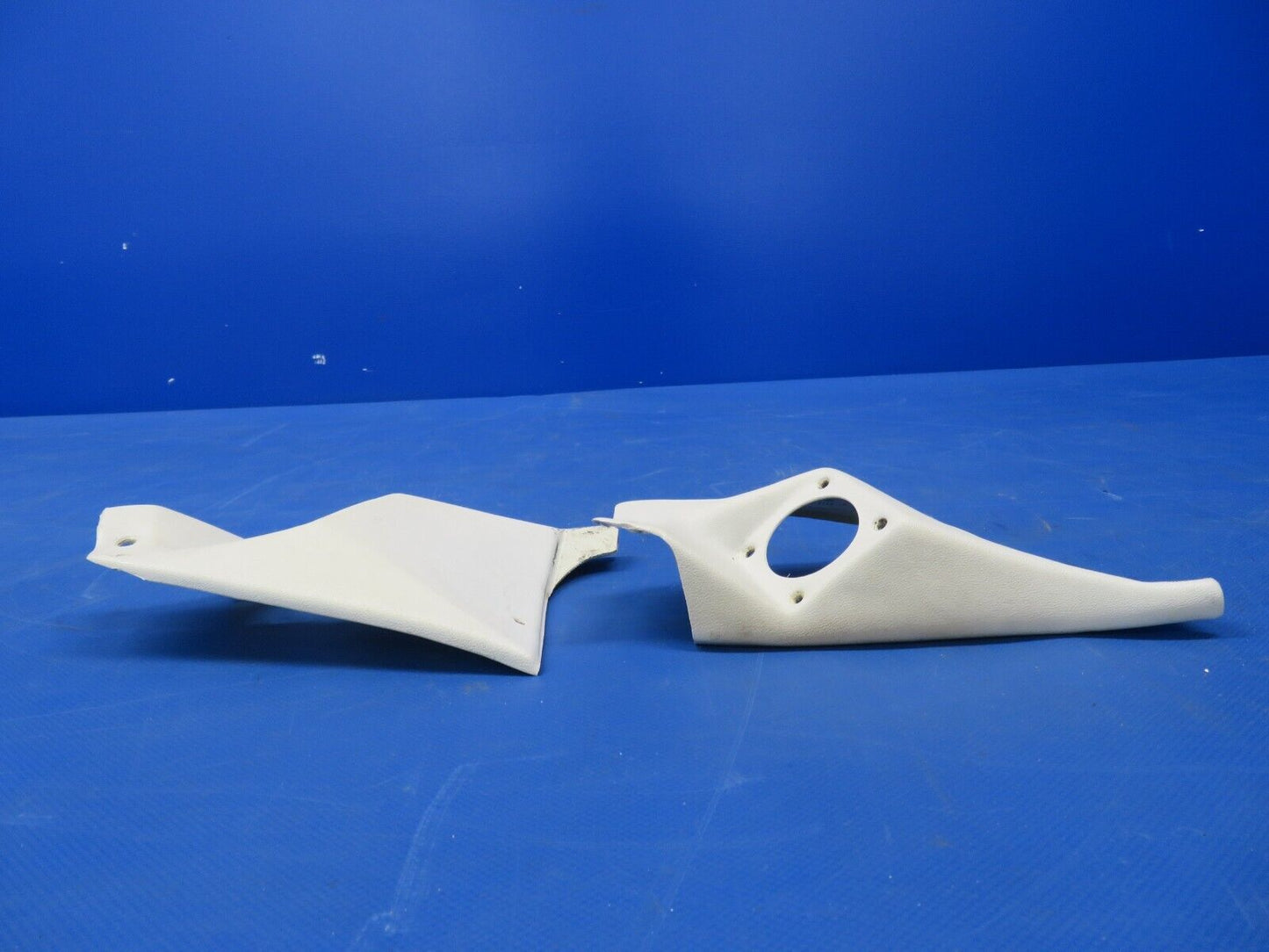 Beech C23 Sundowner Air Vent Escutcheon LH & RH P/N 169-554017-1 & -2 (0724-822)
