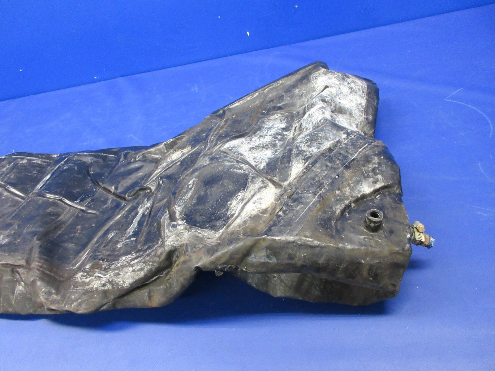 Beech Travel Air Goodyear RH Main Fuel Bladder 35-380135-10RH CORE (0326-857)9