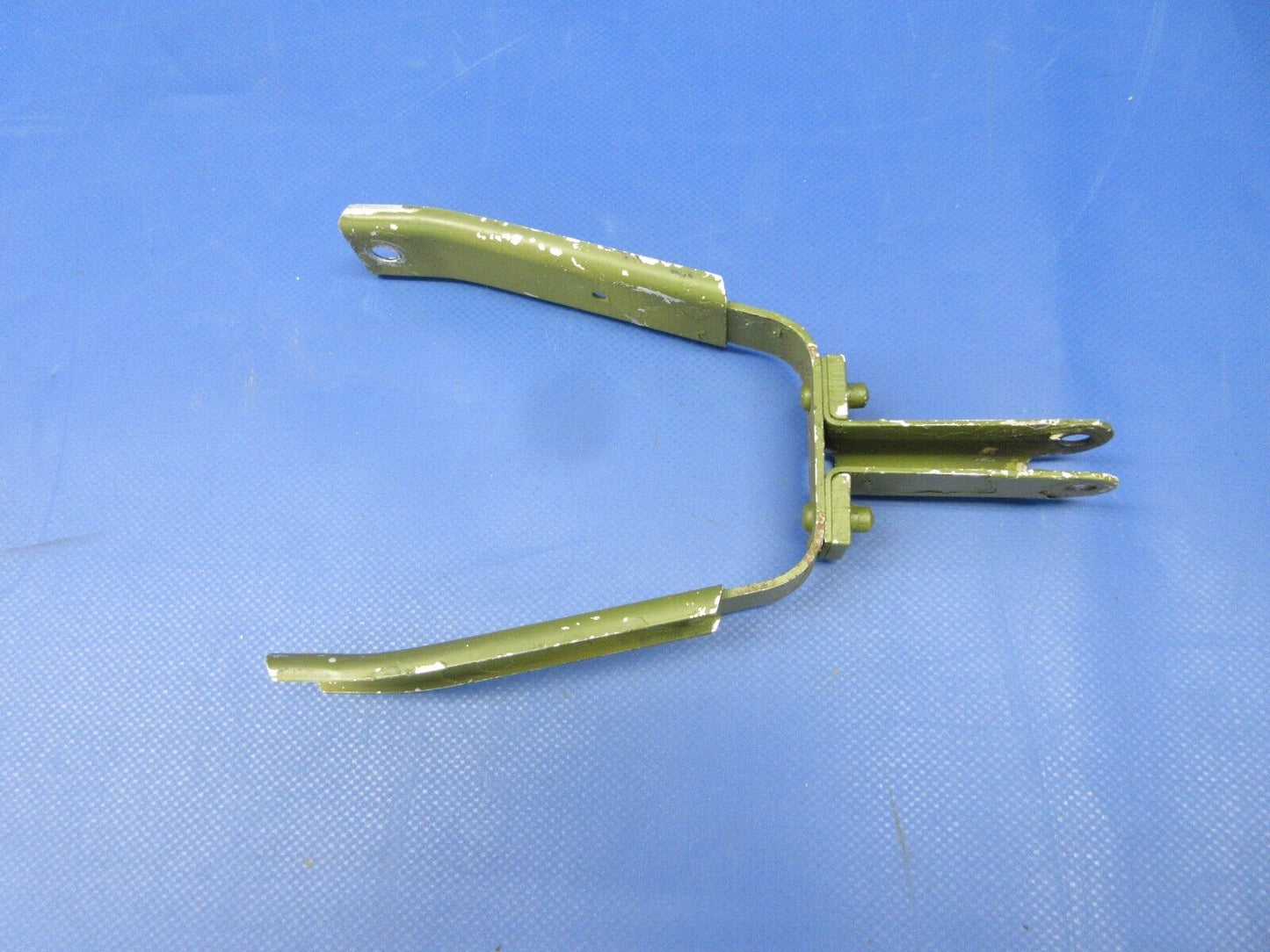 Piper PA-34-200T Seneca II Stabilator Trim Link Assy P/N 96003-00 (0524-1932)