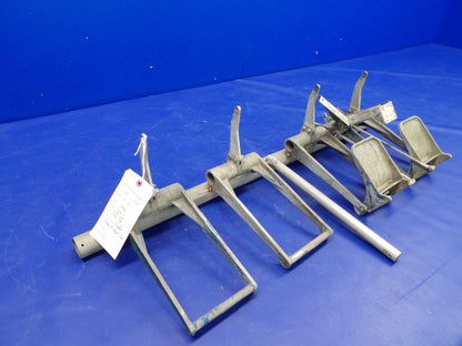 Globe GC-1B Swift Rudder Pedals And Mount Tube P/N 11-532-1786 (0226-2044)11
