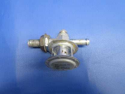 Beech 19A Musketeer Airborne Vacuum Relief Valve P/N 133A3 (0424-1329)