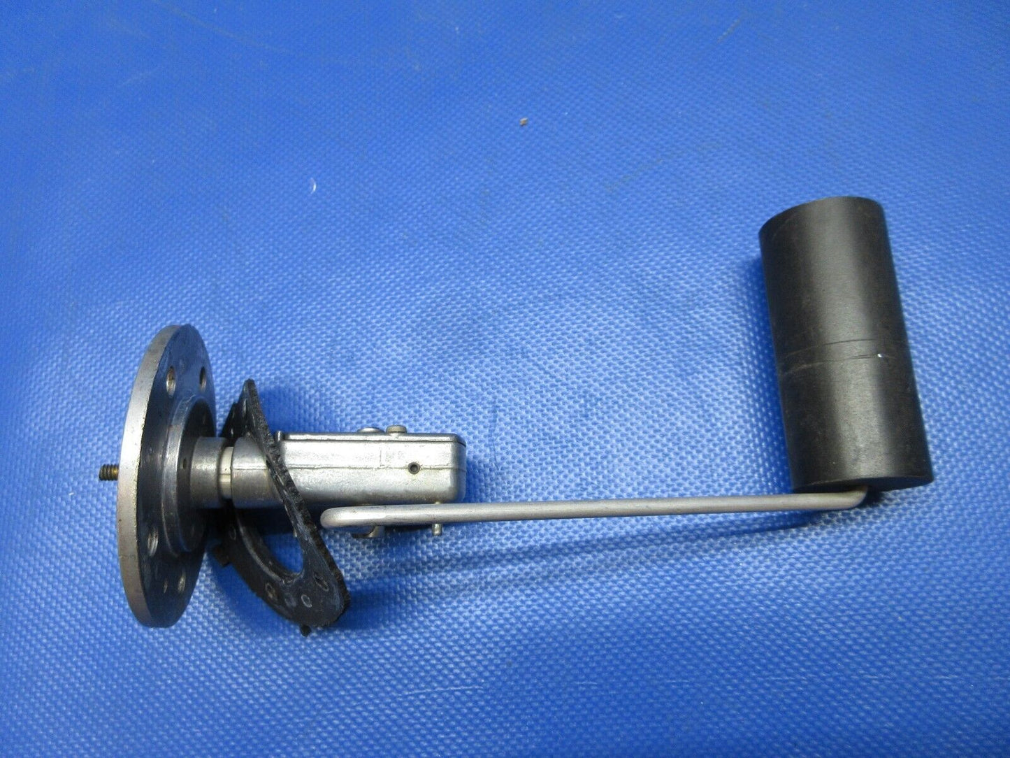 Piper PA-34-200T Seneca II Fuel Sender RH OTBD P/N PS10013-6 TESTED (0524-1540)