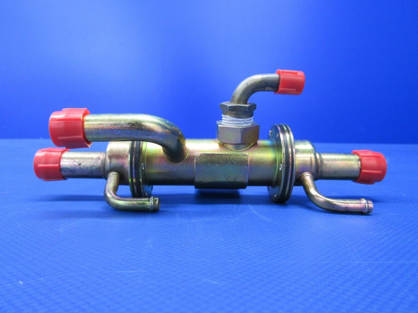Piper PA-34-200T Seneca Airborne 1H24-11 Pressure Manifold 492-247 (0524-1222)