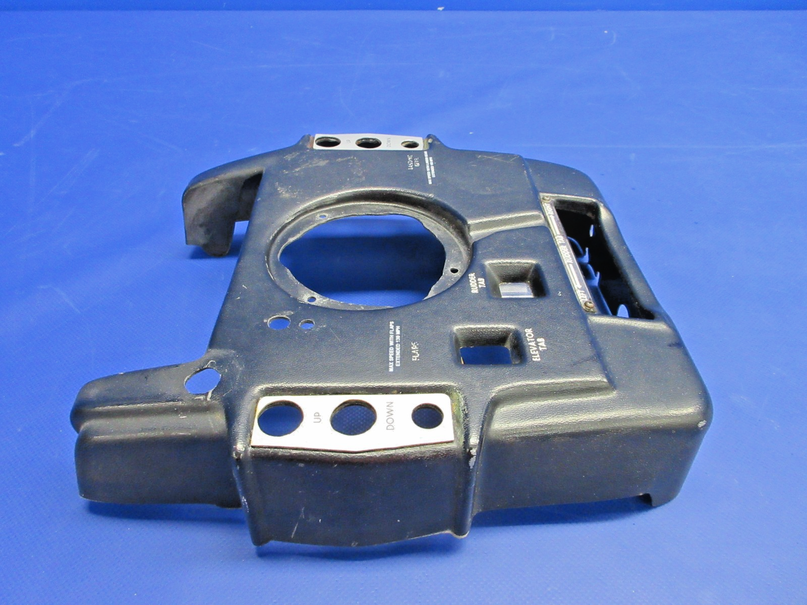 Beech D95A Travel Air Control Console Cover P/N 96-324036-11 (0326-727)7