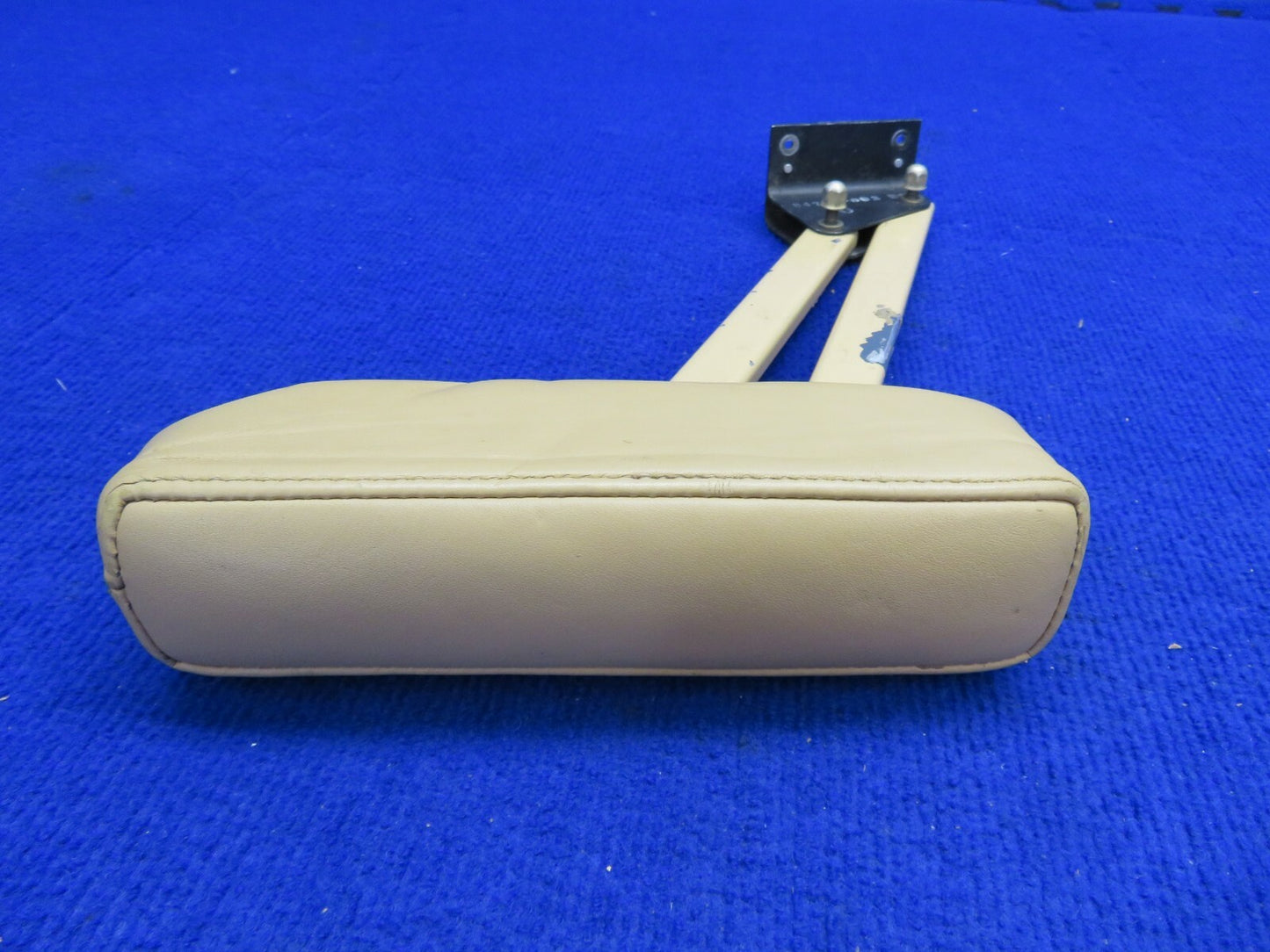 Piper PA-46 Adjustable Armrest Assy w/ RH Support P/N 84726-003 (0322-484)7
