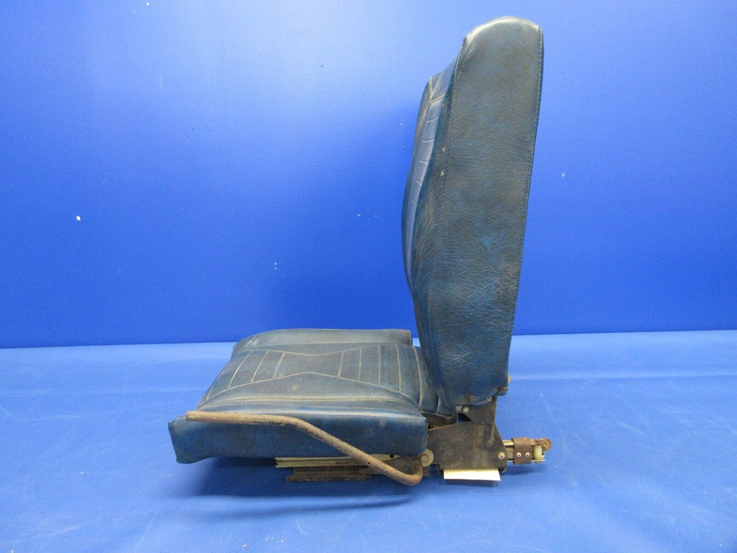 Grumman AA-1A Yankee Seat Assembly P/N 102323-521 (0424-1086)